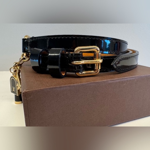LOUIS VUITTON BLACK PATENT VERNIS CHARM BELT SIZE 90/36 - Picture 7 of 8